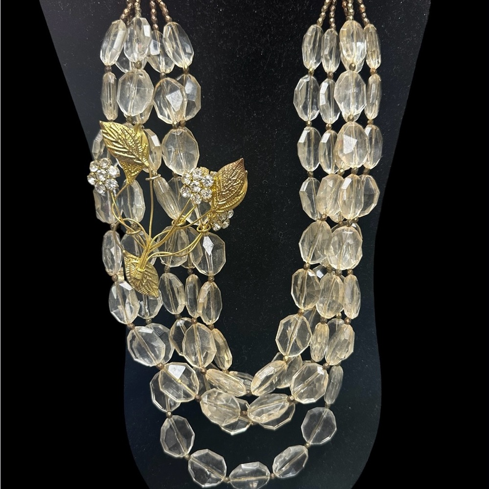 Sassy Jones “Penelope” - Necklace set.